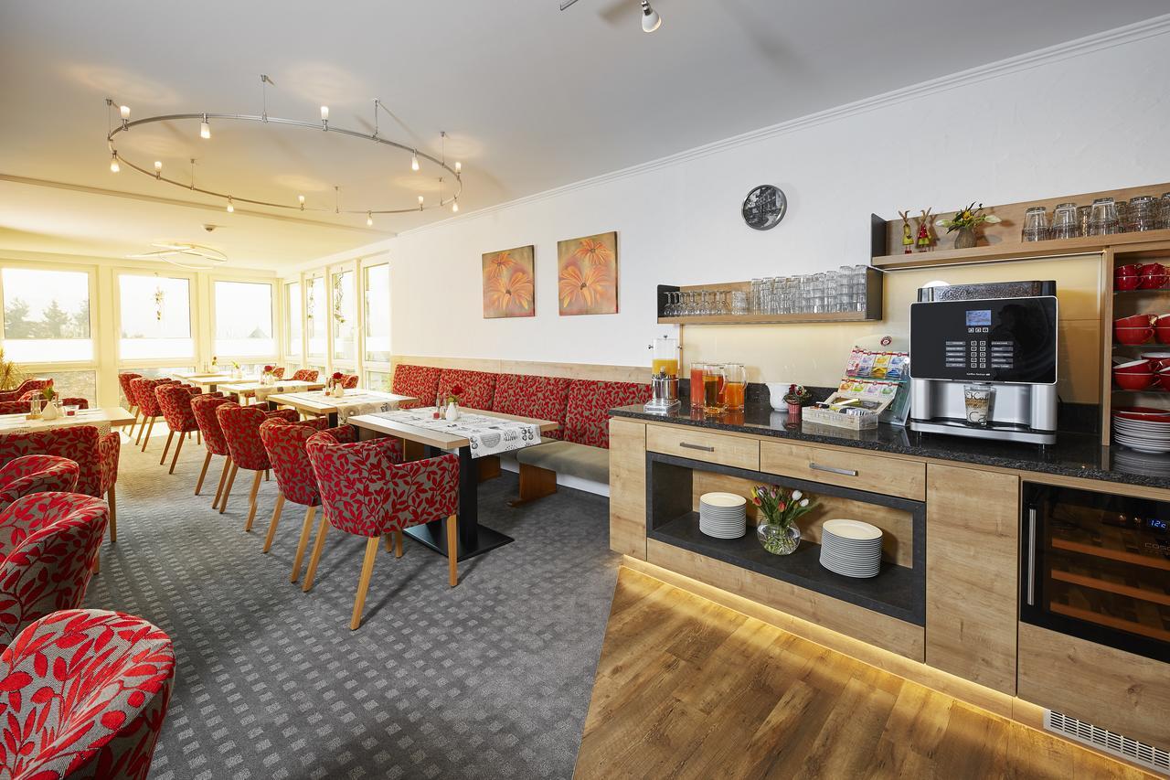Hotel & Ferienappartements Edelweiss Willingen  Extérieur photo