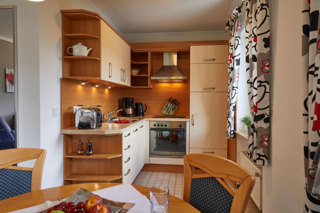 Hotel & Ferienappartements Edelweiss Willingen  Extérieur photo